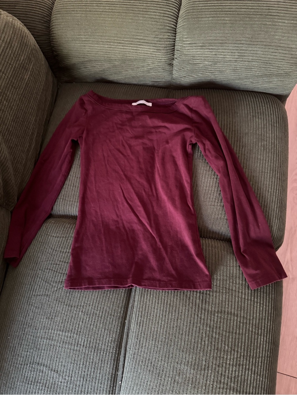 Zara Women's Long-Sleeve Boatneck Top in Burgundy Wine